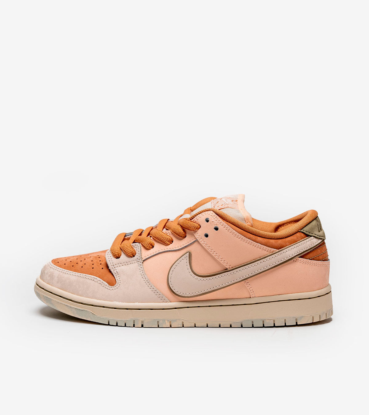Nike SB Dunk Low Trocadéro Gardens